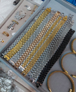 دستبند رولکس مردانه همراه با جعبه مقوایی