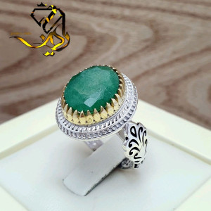 انگشتر نقره مردانه 925 عیار طرح صفوی با نگین زمرد زامبیا اصل و معدنی
