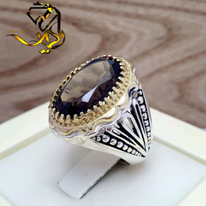 انگشتر نقره مردانه 925 عیار طرح صفوی با نگین کوارتز دودی اصل و معدنی