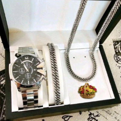 ست ساعت و گردنبند و دستبند کارتیر