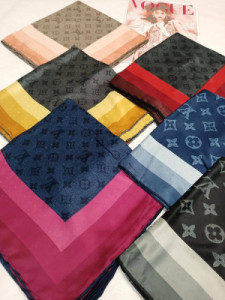 روسری ابریشم رایون قواره 110