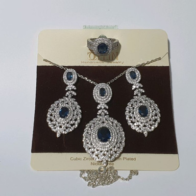 سرویس تمام‌ جواهر کوبیک زیرکون با روکش رادیوم سلطنتی برند celin ایتالیا