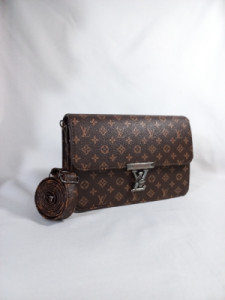 کیف دستی کیف دوشی قهوه ای مدل لوییس ویتون