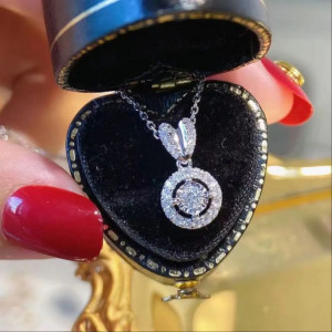 گردنبند آویز نگین گرد و قاب گوش خرگوشی کد XL256