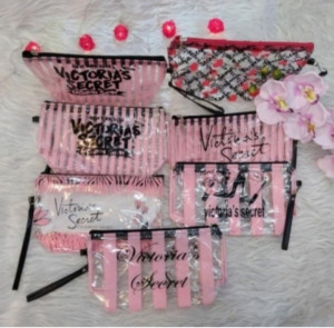 کیف آرایشی طلقی