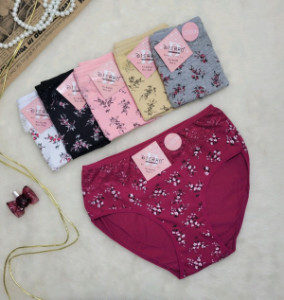 شورت نخی گلدار