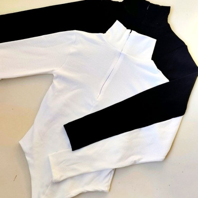 بادی یقه زیپ دار