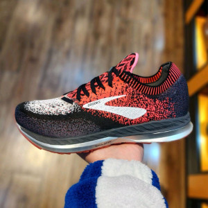 Brooks Badlem کتانی بروکس اورجینال مدل بدلم