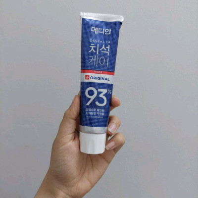 خمیردندان مدیان آبی کره ای روزانه مناسب همه اعضای خانواده