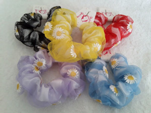 کش مو دخترانه زنانه شیک طرح بابونه گلدوزی شده