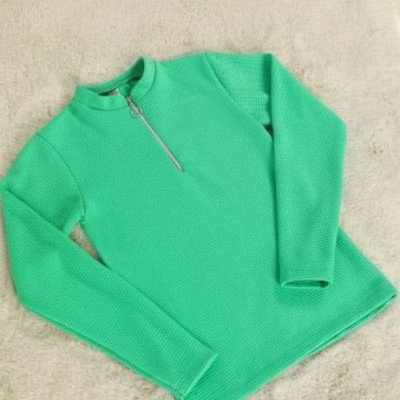 بلوز دخترانه سبز جنس جودون گرم بالا ترکیه ای جلو زیپ