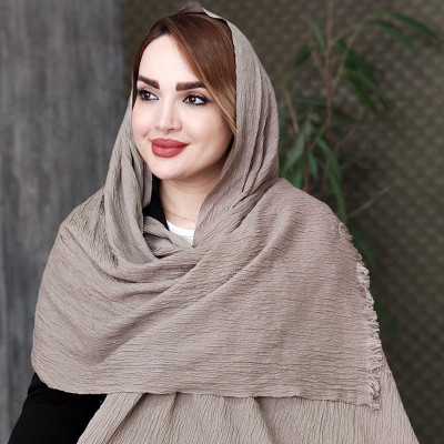 شال پلیسه پفکی خاکی موشی دستک ریشه پرزی در رنگ بندی-118931