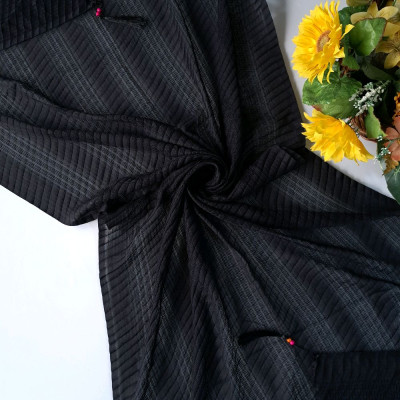 شال پلیسه ای جنس نخ لطیف