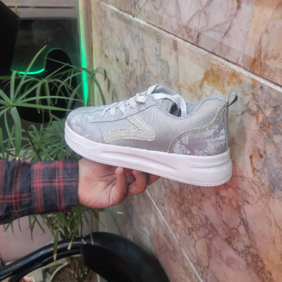 ونس دخترانه