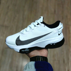 کفش ورزشی زنانه Nike Air Alphafly