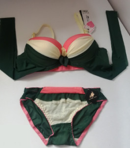 ست شورت سوتین دخترونه