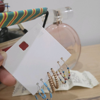 گوشواره رنگی