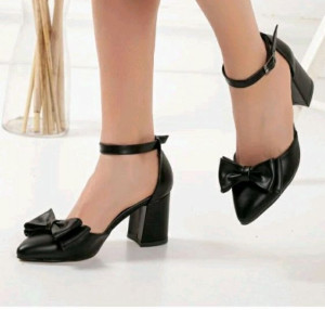 کفش مجلسی دخترانه زنانه پاشنه دار (بسیار پرفروش و پاخور عالی )-138493