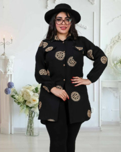 مانتو خامه دوزی طلایی جنس کرسپو تک رنگ مشکی