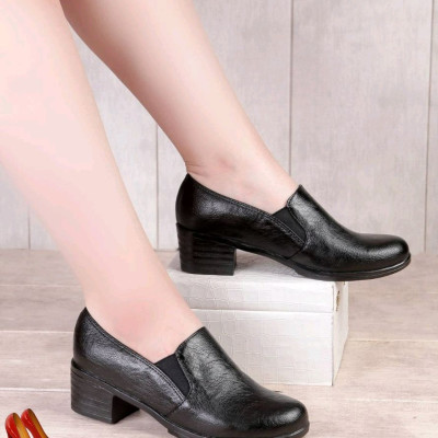 کفش پاشنه دار دو کش زنانه