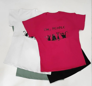 تیشرت نخ پنبه کیفیت عالی طرح گربه در دو سایز(مناسب سایز 36 تا 48)