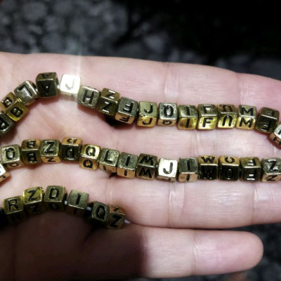 مهره ریسه ای حروف