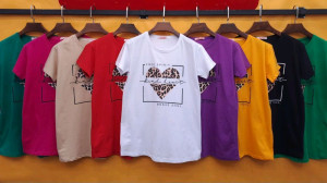 تیشرت زنانه طرح قلب پلنگی