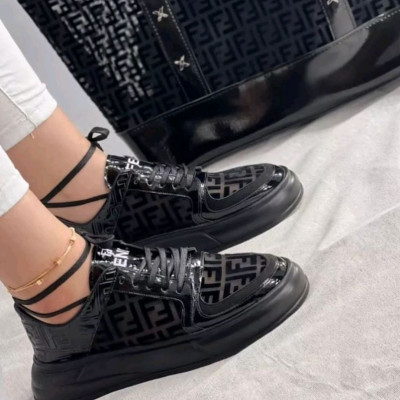 کفش تخت زنانه ونس توری fendi