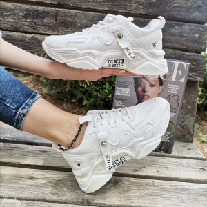 کتانی لژدار کتانی طبی کتانی سفید کتانی مشکی کتانی زنانه-113383