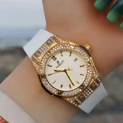 ساعت زنانه هابلوت