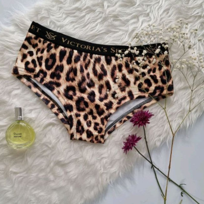 شورت پلنگی جنیفری