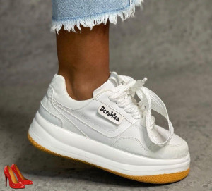 کتانی زنانه برشکا breshka سفید کرم مشکی