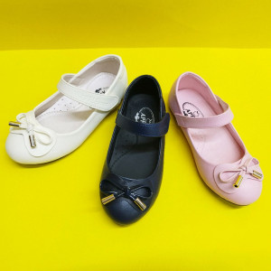 عروسکی اپل مدل پاپیون