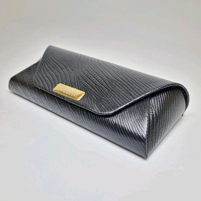 قاب عینک طبی و آفتابی