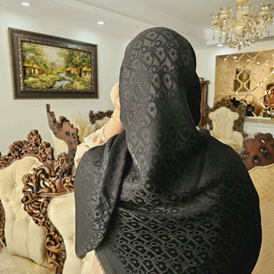 روسری نخی ژاکارد لمه مارک دیور-125107