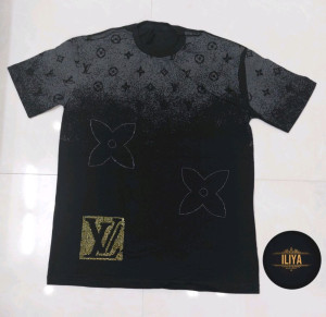 تیشرت مشکی مردانه طرح لش(نگین دار)-112908