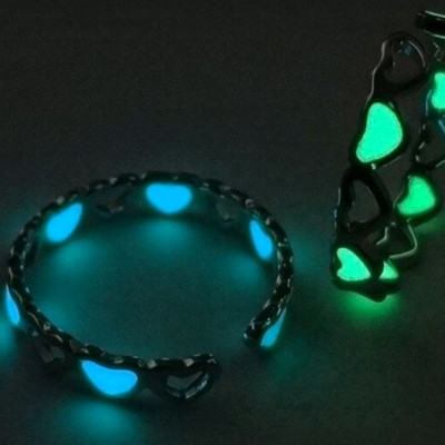 انگشتر شب تاب مدل قلبی