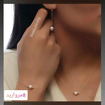 نیمست تک مروارید طرح طلا رنگ ثابت ضدحساسیت