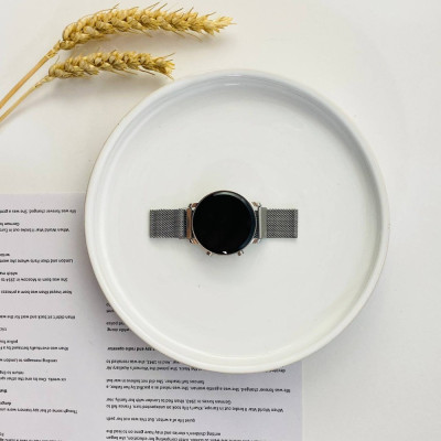 ساعت ال ای دی نقره ای