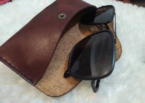 جلد عینک یا جاعینکی چرم طبیعی