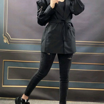 مانتو اسپرت زنانه داکرون مدل مانتو جدید زنانه اسپرت بازو زنجیری یقه زیپ (کد10)-124849