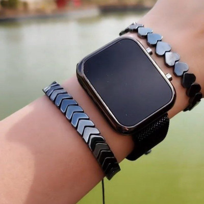 ساعت ال ای دی همراه دو دستبند