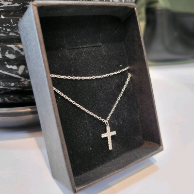 گردنبند صلیب